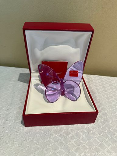 Auction 107539 (1 of 4)