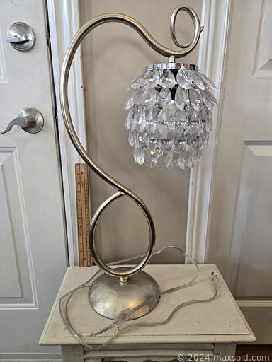 MaxSold Auction: This online auction features antique barcart, foosball game, toddler toy, quilt, art glass, video game console & games, vintage wall pockets, printer, fabric, beauty appliances, guitar, amp, children’s books, dollhouse, jewelry, brass collectibles, Toby jug, art books, milkglass, and much more!