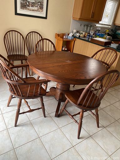 MaxSold Auction: This online auction features 18KT gold bracelet, fine china, 42” Sony TV, Craftex milling machine, furniture such as wooden sideboard, shelving units, wing chairs, dressers, occasional chairs and oak dining table with chairs, woodworking power tools, kitchenware, small kitchen appliances, cameras, Toro lawn mower, costume jewelry, home decor and much more!