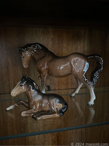 MaxSold Auction: This online auction includes furniture such as an armoire, chairs, bistro set, bench, wood desk, tapestry bench, wardrobe, storage, shelving units, double bed frame, desk, rocking chair, dressers, armoire, corner shelf, server, tables, display cabinet, curio cabinet and others, figurines, decor, floral china, Blue Mountain pottery, flatware, kitchenware, small kitchen appliances, lamps, CDs, books, brass decor, vintage linens, decorative plates, cleaning supplies, cameras, Maccaferri ukulele, CCM exercise bike, lamps, Barbie, Lego and other toys, craft supplies, rugs, seasonal decor, tools and many more!