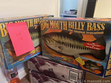 MaxSold Auction: This online auction features Calphalon pans, American flag dishware, kitchenware, small kitchen appliances, computer mat, garage door opener, kids toys and items, picnic table, garden tools, trimmers, leaf blower, linens, stethoscope, freezer, Panasonic TV pedestal, gaming graphic cards, sewing machine, Billy Bass decor, vacuum, laser printer, wall decor and much more!