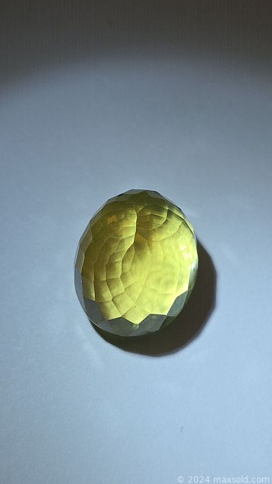 MaxSold Auction: This online auction features loose gemstones, including emeralds, peridots, opals, amethysts, tanzanites, tourmalines, ametrines, topaz, citrines, sapphires, zircon, quartz, and more!