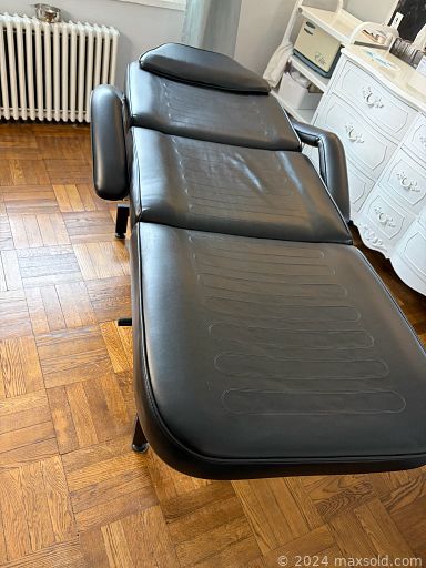 Auction 105979 (1 of 4)