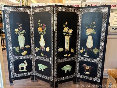 MaxSold Auction: This online auction features lacquer screen, decorative plates, brass collectibles, heaters, teacup/saucer sets, Depression glass, coins, costume jewelry, antique sewing machine, wizard & fairy figurines, area rug, art glass, outerwear, Sadler teapot, coins, banknotes, vintage books, art pottery, watches, Swarovski animals, and much, much, more!!!