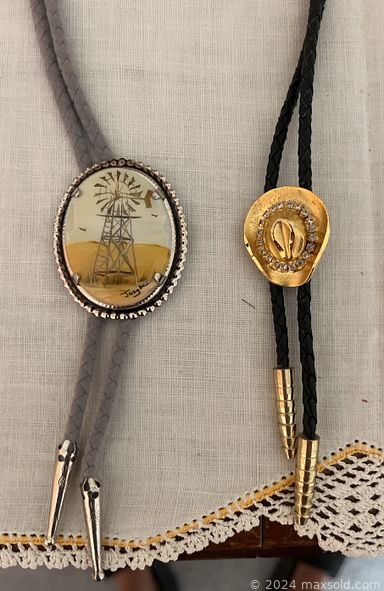 MaxSold Auction: This online auction includes a Midcentury starburst table, snooker game table, side chairs, chest of drawers and other furniture, wall art, Norman Rockwell plates, office supplies, board games, lamps, kitchenware, small kitchen appliances, decor, stoneware, pottery, vintage luggage, seasonal decor, antique sled, clothing, accessories, yard tools and more!