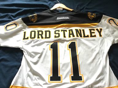 MaxSold Auction: This online auction features 2007 Chevy Colorado pickup, 49” Philips TV, framed artwork, furniture such as sofa, IKEA chair, side table, kitchen table with chairs, and antique hall stand, sports equipment, CDs, DVDs, power tools, small kitchen appliances, Corgi diecast collectibles and more!