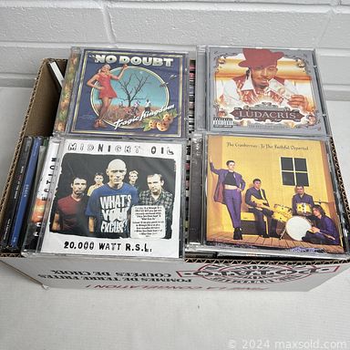 MaxSold Auction: This online auction features vinyl records, stereo components, home electronics, vintage Chinese vinyl records, DVDs, vintage cassette tapes, CDs and much more!