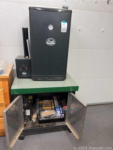 MaxSold Auction: This online auction features Corner Desks, Massage Equipment, Small Kitchen Appliances, Office Supplies, Refrigerator, Upright Freezer, Pet Products, Area Rugs, Rolling Tool Chests, Power & Hand Tools, Spa Hot Tub, Pressure Washers, Exercise Equipment, Office Equipment, Surveillance Equipment, Laptops, Puzzles, Shop Hardware, Patio Furniture, Garden Tool & Supplies and much more!