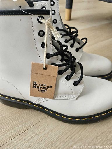 Auction 106553 (1 of 4)