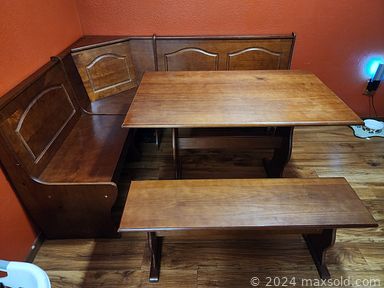 MaxSold Auction: This online auction features a 2 in 1 brad nailer, new clothing, accessories, vintage Yamaha keyboard, Hyperx Cloud gaming headphones, records, tumblers, exercise equipment, stoneware, comic books, Glow Max items, paper window blinds, phone power banks, vintage plates, figurines, vintage trinkets, office supplies, camping pads, bluetooth speakers, soccer goal, basketball backboard, badminton set, tailgate game set, Rick and Morty monopoly, cassette tapes, rugs, breakfast nook, dresser, room divider, adjustable height table and much more!