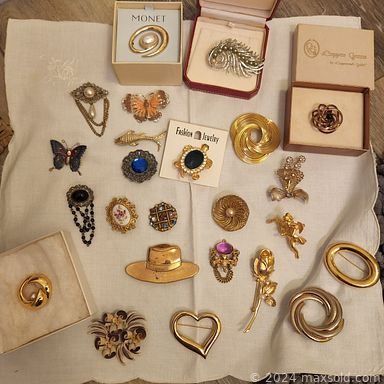 MaxSold Auction: This online auction features jewelry, ceramic plaques, Lefton, Norcrest and other figurines, vintage MCM side table, stackable chairs, linens, Memorex travel speaker, yard tools, lighting, kitchenware, jewelry-making supplies, brass items, costume jewelry, kitchen table set, office chair, Gardena pattern formal dining china set and much more!