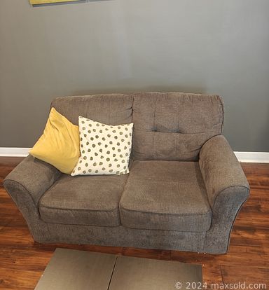 Auction 113985 (1 of 4)