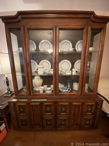 MaxSold Auction: This online auction features buffet, Royal Doulton fine bone china, kitchenware, dishes, tables, lamps, artwork, electronics, decorative items, glassware, dresser, camera and accessories, turn table, filing cabinet, sewing supplies, art supplies, office supplies, vacuum, trading cards, luggage and much more!