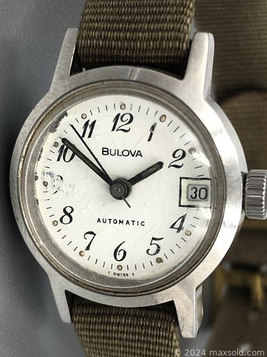 MaxSold Auction: This online auction features 14kt gold ring, Pandora bracelets, sterling silver jewelry, jade carvings, brooches, labradorite ring, Indigenous dolls, Wedgwood pottery, Japanese netsukes, vintage comics and much more!