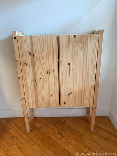 MaxSold Auction: This online auction features furniture such as desks, shelving units, office chairs, sofa, wood cabinets, stools, standing computer desk, coffee table and others, electronics, American Standard faucet, painting supplies, doors, prints, lamps, Aynsley and other china, vases, light fixtures, kitchenware, small kitchen appliances and much more!