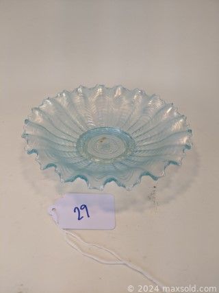 MaxSold Auction: This online auction features sterling silver, Victorian glassware, Noritake china, Limoges, Pyrex, Lefton, Artley flute, vintage thermoses and much more!