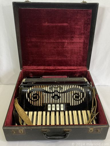 MaxSold Auction: This online auction includes vintage piano, Victorian pump organ, and more instruments, Lladro, Hummel, Royal Doulton, furniture such as vintage wingback chair, vintage cabinet, vintage drop-leaf table, dough hutch, and antique tallboy, vintage glassware, insulators, home decor, hardcover books, vintage trains, office electronics, silver plate utensils, power tools, Kuhlmann engraving machine, Rockwell lathe, vintage tins, sewing, quilting and crafting supplies, and much more!