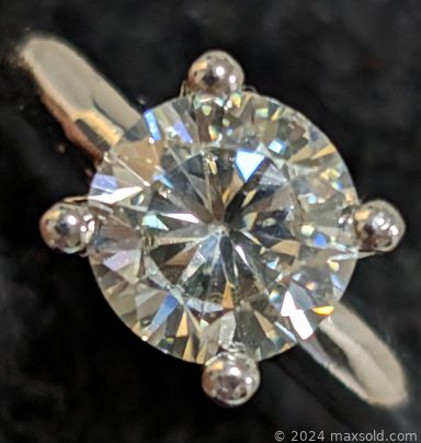 MaxSold Auction: This online auction includes jewelry such as 10k moissanite rings, 10k gold pendants, 14k diamond earrings, sterling silver and sapphire bracelets, sterling silver and amethyst earrings, labradorite, topaz, opal and much more!
