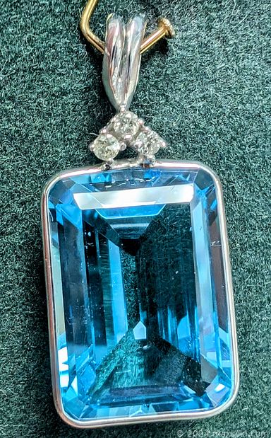 MaxSold Auction: This online auction features gemstone jewelry, ring boxes, jewelry loupes, silver jewelry, and loose gemstones such as citrine, peridots, quartz, sapphires, emeralds, tanzanites, moonstones, and much, much, more!!!