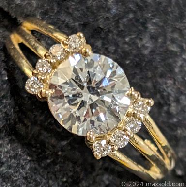 MaxSold Auction: This online auction includes jewelry such as 18k and diamond rings, 10k gold pendants, 10k moissanite rings, sterling silver rings, silver beads, loose stones such as emeralds, sapphires, moissanite and more!