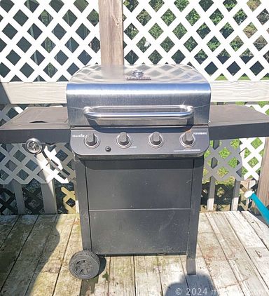 Auction 109779 (1 of 4)
