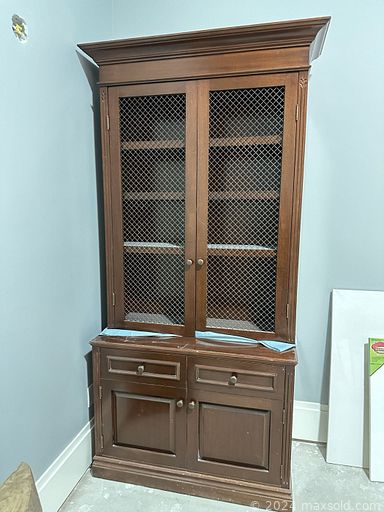 Auction 107524 (1 of 4)