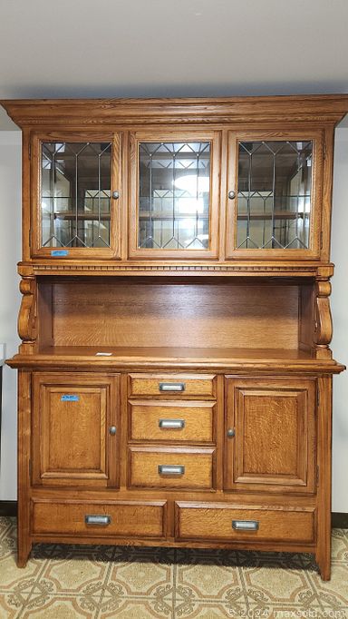 MaxSold Auction: This online auction includes furniture such as a desk, dresser, china cabinet, dining table, coffee table, reclining sofa, armoire, console table and others, linens, clothing, accessories, kitchenware, small kitchen appliances, Royal Albert and other china, mobility aids, lamps, brassware, wall art, rugs, seasonal decor, tools, hardware, silverplate and much more!