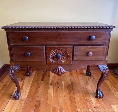 MaxSold Auction: This online auction includes vintage piano, Victorian pump organ, and more instruments, Lladro, Hummel, Royal Doulton, furniture such as vintage wingback chair, vintage cabinet, vintage drop-leaf table, dough hutch, and antique tallboy, vintage glassware, insulators, home decor, hardcover books, vintage trains, office electronics, silver plate utensils, power tools, Kuhlmann engraving machine, Rockwell lathe, vintage tins, sewing, quilting and crafting supplies, and much more!