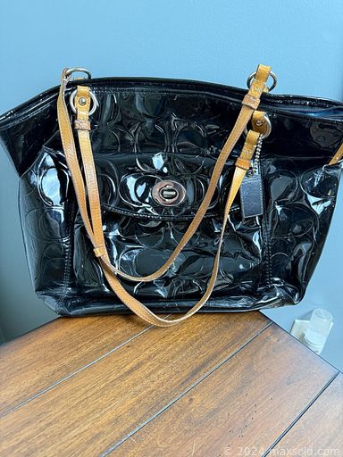 Auction 105733 (2 of 4)