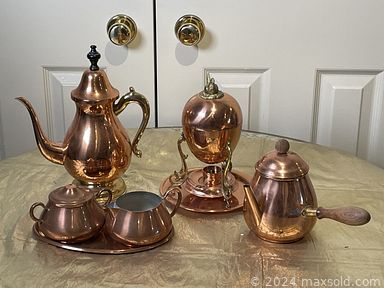 MaxSold Auction: This online auction includes wine rack, art display stands, Fitz and Floyd, Wedgwood and other china, Bowring plates, candleholders, copperware, brassware, baskets, kitchenware and more!