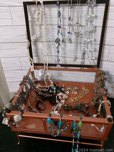 Auction 106702 (3 of 4)