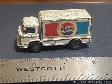 Auction 102979 (3 of 4)