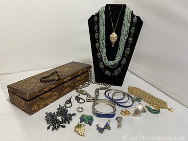 MaxSold Auction: This online auction features beer tap handle, costume & fine jewelry, Disney collectibles, coins, collector plates, WW II era bugle, craft kits, stamps, vintage Coca-Cola ornaments, vintage miniature toys, vintage books, Zoppini charm bracelet, studio pottery, vinyl records, vintage costume military jackets, and much more!