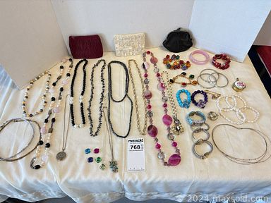 Auction 110313 (2 of 4)