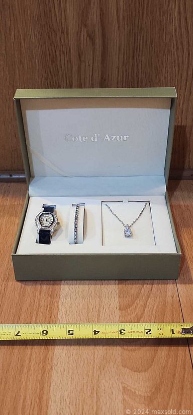 Auction 105976 (1 of 4)