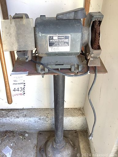 Auction 108433 (3 of 4)