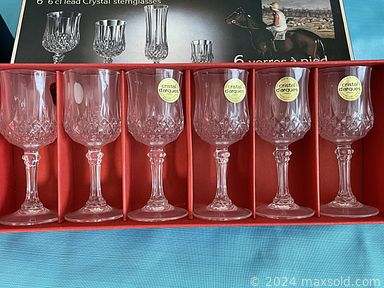 MaxSold Auction: This online auction features items such as Vintage Brass, Mugs, Cutlery, Crystal Stemware, Kitchen Accessories and much more!