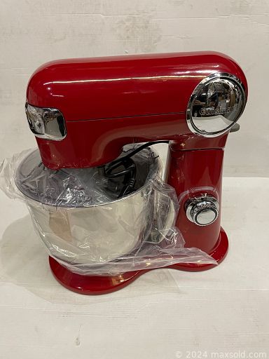 MaxSold Auction: This online auction features small kitchen appliances, computer accessories, cookware, grooming items, lighting, headphones and much more!