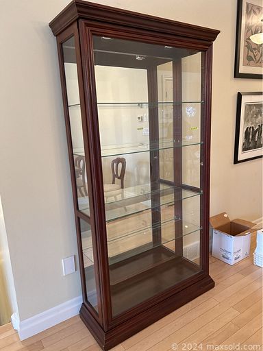 MaxSold Auction: This online auction features patio furniture, area rugs, printer, children’s books, office supplies, Indigenous art, curio cabinet, art pottery, TV, tub chairs, sofa bed, cast iron planters, garden supplies, ladder, yard tools, and much, much, more!!!\n