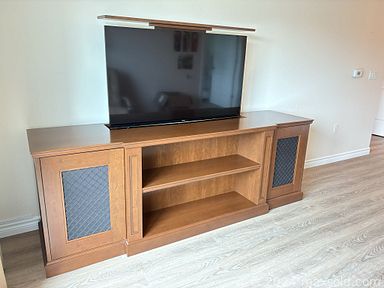 Auction 111680 (1 of 4)