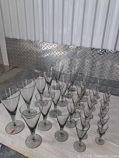 Auction 117930 (3 of 4)