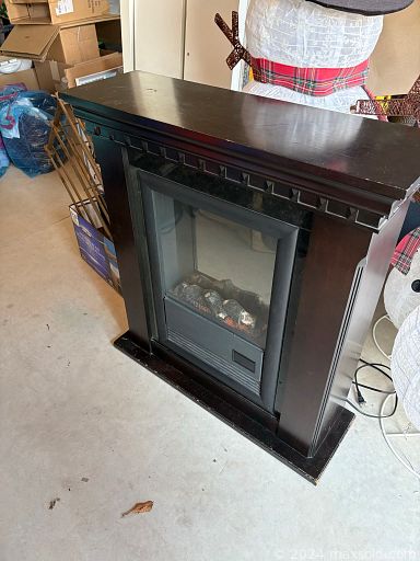 Auction 110633 (1 of 4)