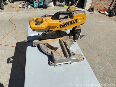 Auction 107059 (2 of 4)