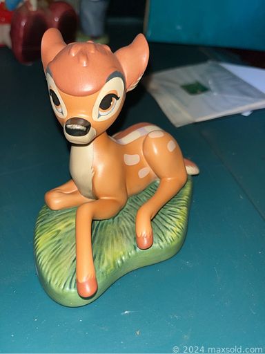 MaxSold Auction: This online auction features oil lamps, small kitchen appliances, Longaberger baskets, dry sink, angel figurines, sewing machines, First Day covers, decorative plates, cedar chest, ladders, patio furniture, area rug, coins, pet products, wicker furniture, Disney collectible, faux flowers, women’s clothing, Snow Babies, costume jewelry, vinyl records, watches,  and much more!