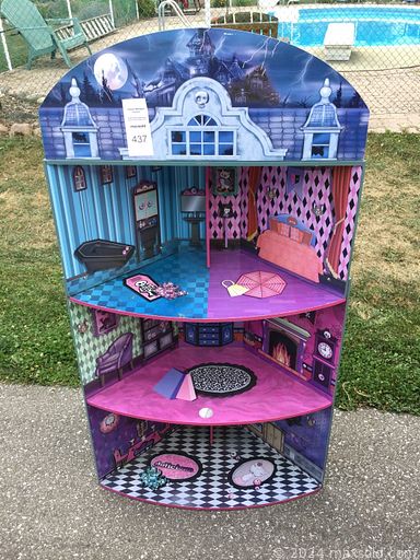 MaxSold Auction: This Charity/Fundraising Online Auction features vintage cookie jars, cuckoo clock, vintage lamps, barware, teacup/saucer sets, fabric, tea sets, steins, board games, puzzles, table linens, women’s shoes, fashion scarves, chairs, area rug, kids bike, baby gear, golf clubs, baby clothes, doll houses and much more!