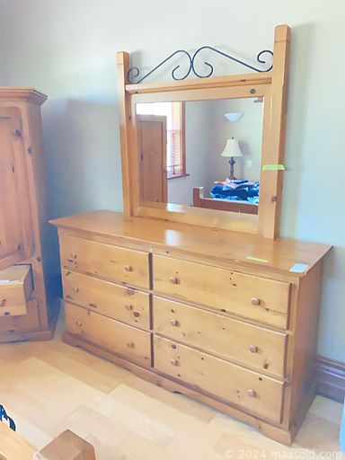 Auction 110790 (3 of 4)