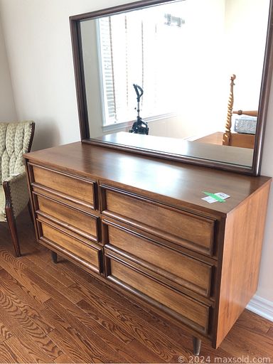 MaxSold Auction: This online auction features furniture such as an MCM shelf, double bedframe, bistro chairs, MCM hutch and others, lamps, mantel clock, kitchenware, lamps, wall art, cuckoo clock, small kitchen appliances, Insignia TV, concrete bird bath and much more!