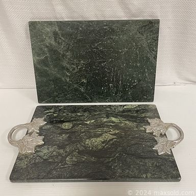 MaxSold Auction: This online Charity/Fundraising Online Auction features board games, birdhouse, vases, CDs, microscope, DVDs, vinyl records, video game system, cookie jar, tea sets and much more!