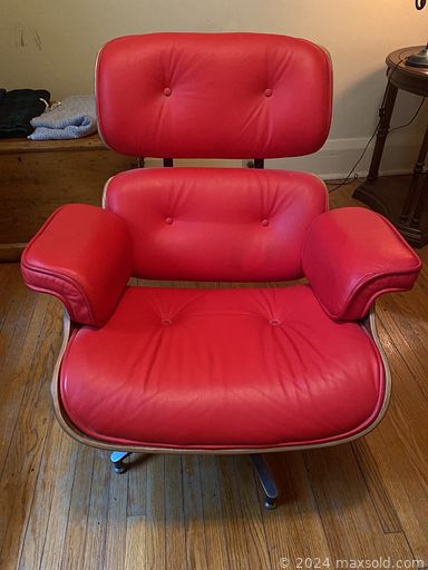 MaxSold Auction: This online auction features original framed art, 18k gold and sterling silver jewelry, signed art pottery, vintage perfume bottles, music memorabilia, furniture such as antique washstand, MCM dressers, wood cabinet, and MCM teak dining table and chairs, porcelain, small appliances, Lilliput hats and much more!