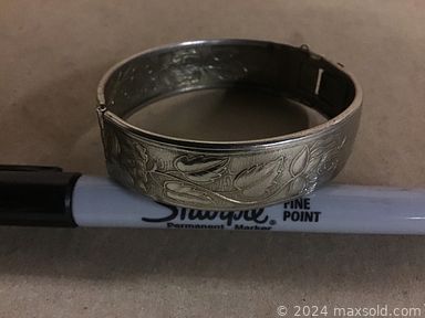 MaxSold Auction: This online auction features antique silver bracelet, D&D handbooks, Pokemon cards, comics, B-movie art prints, board games, gaming cards, dice & figures, vinyl records, Lego kits, vintage toys, Star Wars collectibles, action figures, Wade tea figurines, HO trains, sports trading cards, PEZ dispensers, DVDs and much more!